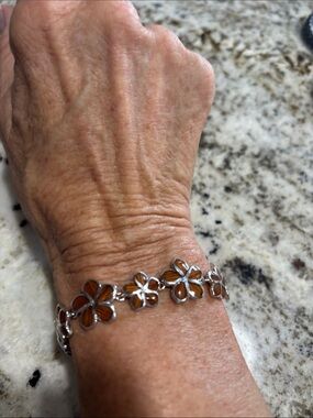 Na Hoku Sterling Silver Plumeria Design with Koa Wood Inlay